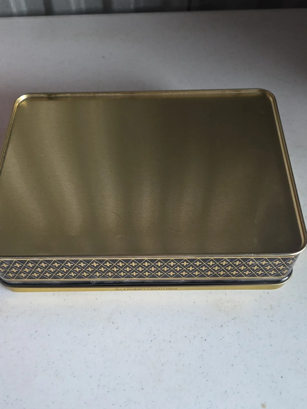 1995 Stephen Lawrence Co. Stationary Cat Tin Box